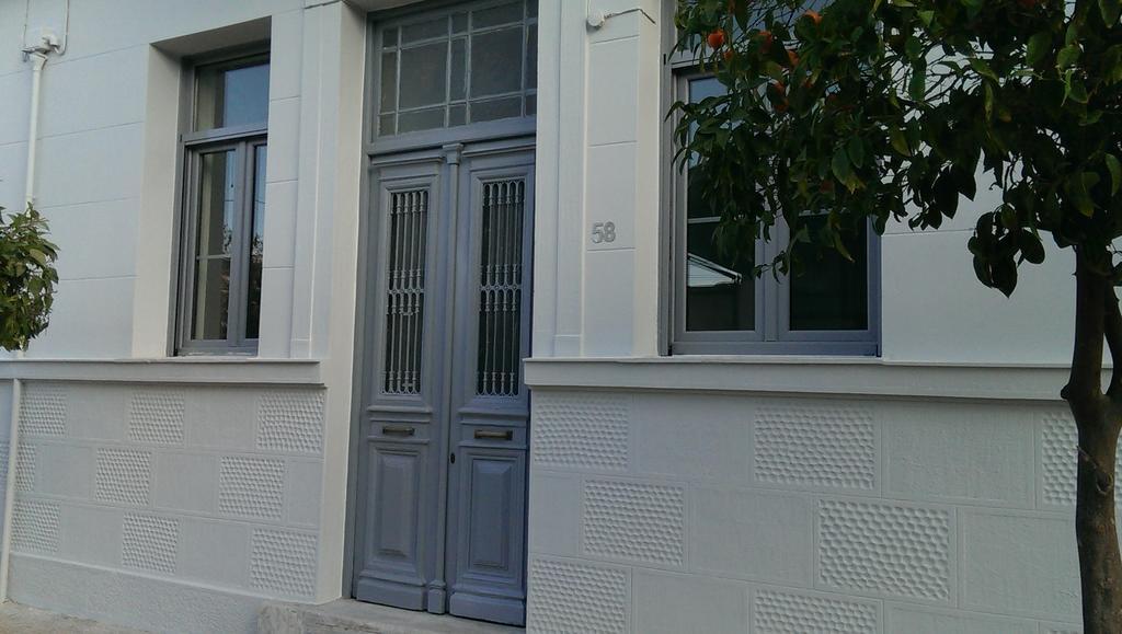 Neoclassical House At Metro Station Attiki Athene Buitenkant foto